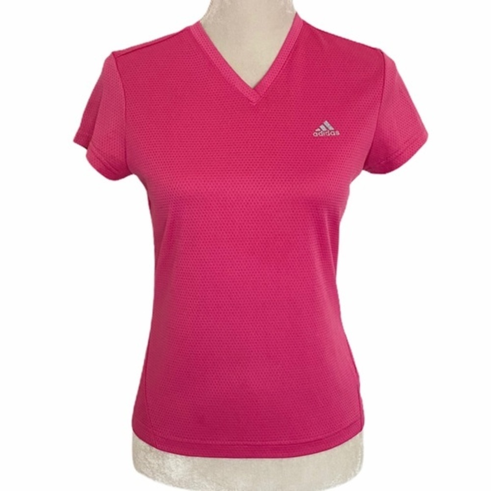 ADIDAS ULTIMATEโ SHORT SLEEVE V-NECK SUPER PINK TEE